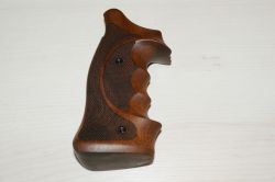 S&W K/L-Rahmen square butt, mit Fingerrillen, verlängert, hinten offen,leichte Auflage für kleinen Finger, Rhomlas, groß