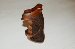 S&W K/L-Rahmen square butt, mit Fingerrillen, verlängert, hinten offen,leichte Auflage für kleinen Finger, Rhomlas, groß